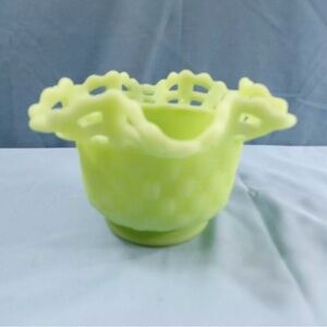 Fenton “Lime Sherbert” Green Custard Satin Basketweave Bowl Candy Dish GLOWS 70s